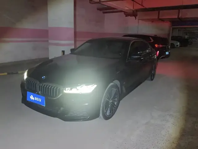 BMW 5 Series 2022 530Li Exclusive M Sport Package