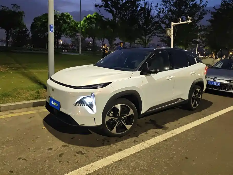 Geely Galaxy L7 2023 1.5T 115km Starship