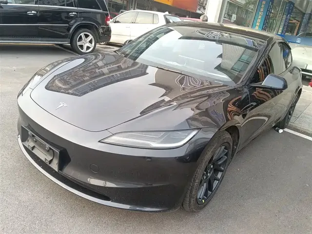 Tesla Model 3 2023 Rear-Wheel Drive