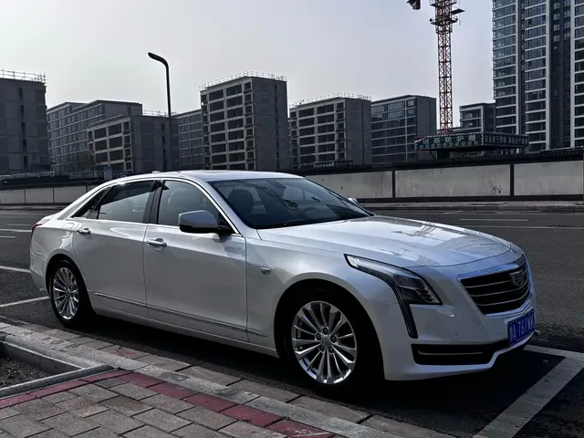 Cadillac CT6 2017 28T Fashion