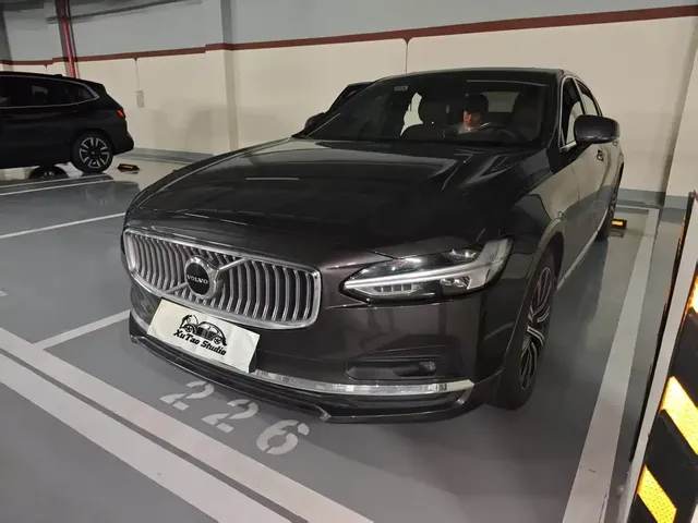 Volvo S90 2021 Model B5 Inscription Luxury Edition