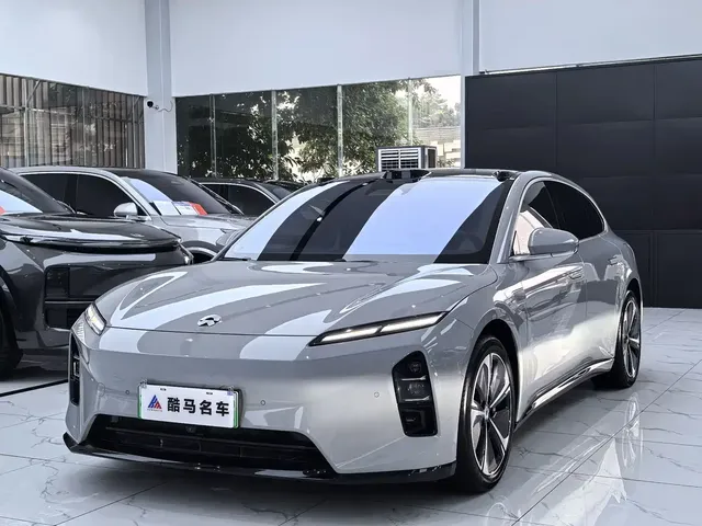 NIO ET5T 2025 75kWh Touring