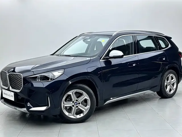 BMW iX1 2023 eDrive25L M Sport Package