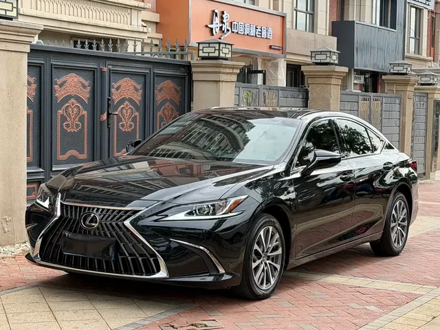 Lexus ES 2022 200 Excellence Edition