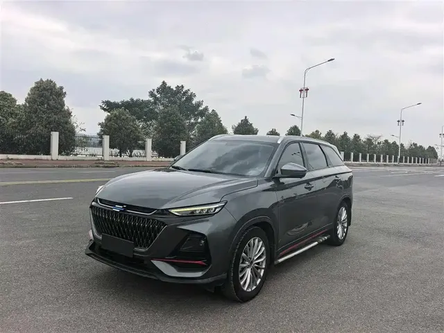 Changan Oshan X7 PLUS 2022 1.5T Blue Whale Edition Auto Geeker Flagship