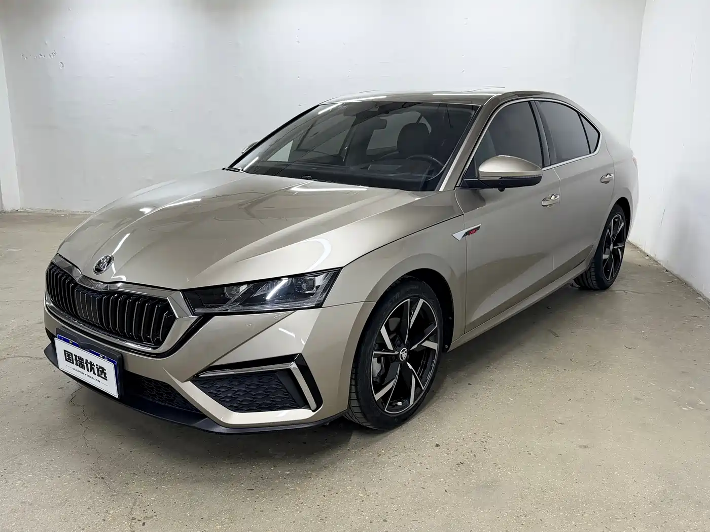 Škoda Octavia 2022 PRO TSI280 Luxury Edition