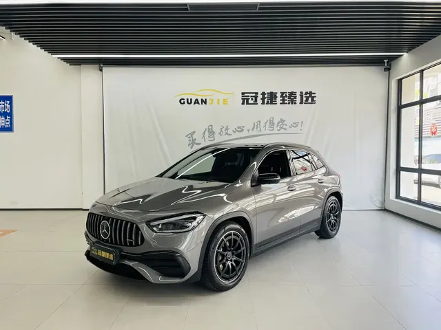 Mercedes-Benz GLA AMG 2021 AMG GLA 35 4MATIC
