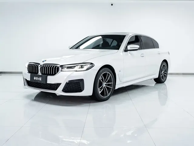 BMW 5 Series 2022 525Li M Sport Package