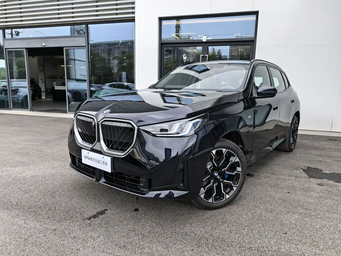 BMW X3 2025 xDrive30L Premium Model M Sport Black Package