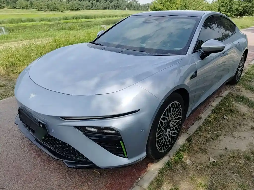 Nezha Auto Nezha S 2022 Pure Electric 650km AWD Prestige Edition