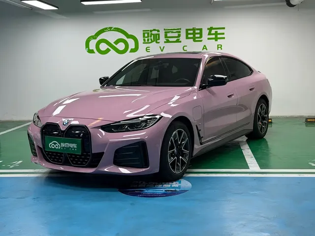 BMW i4 2022 eDrive40