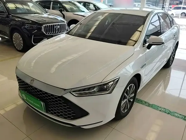 BYD Qin PLUS 2024 Glory Edition DM-i 55KM Leading
