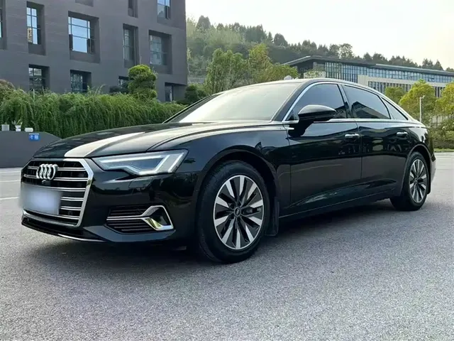 Audi A6L 2023 45 TFSI Premium Selection Elegance
