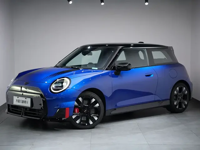 MINI Electric MINI JCW 2025 Facelift JOHN COOPER WORKS
