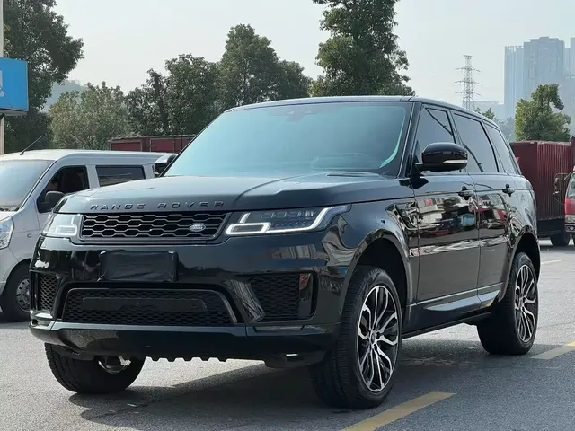 Land Rover Range Rover Sport 2021 3.0 L6 Gloss Black Edition
