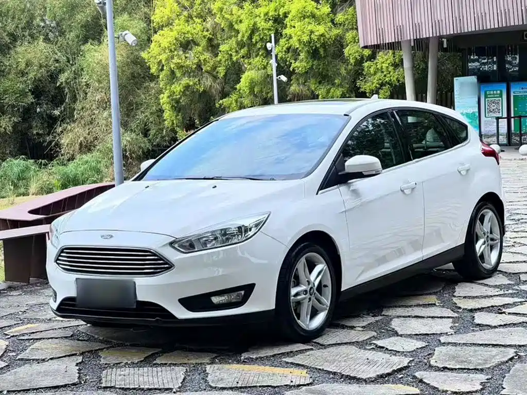 Ford Focus 2020 Hatchback Classic 1.5L Auto Trend