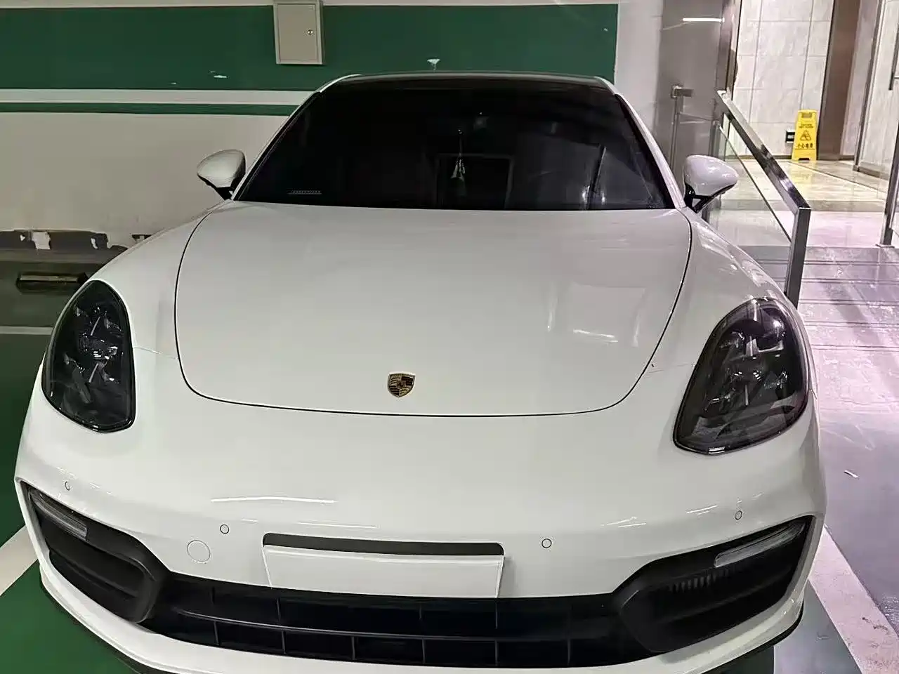 Porsche Panamera 2023 Panamera 2.9T Platinum Edition