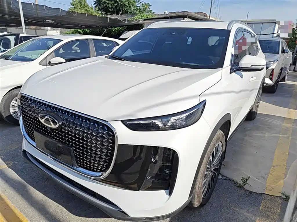 Chery Tiggo 8 PLUS C-DM 2025 1.5T 116km Premium 7-Seater