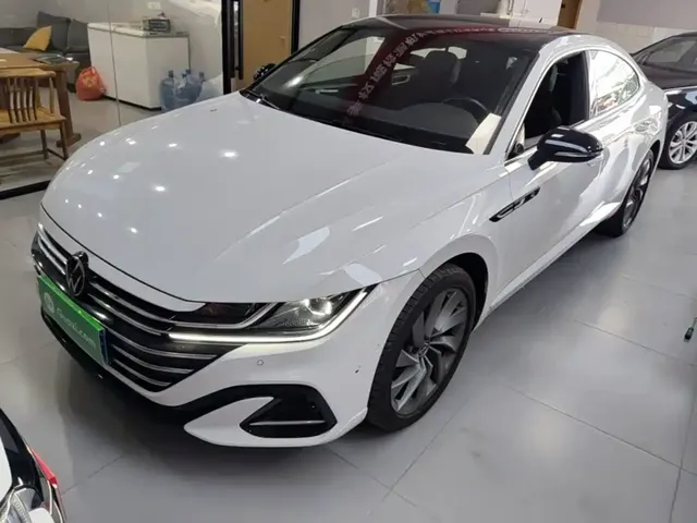 Volkswagen FAW-Volkswagen CC 2024 380TSI Eye-catching Public Sharing Edition