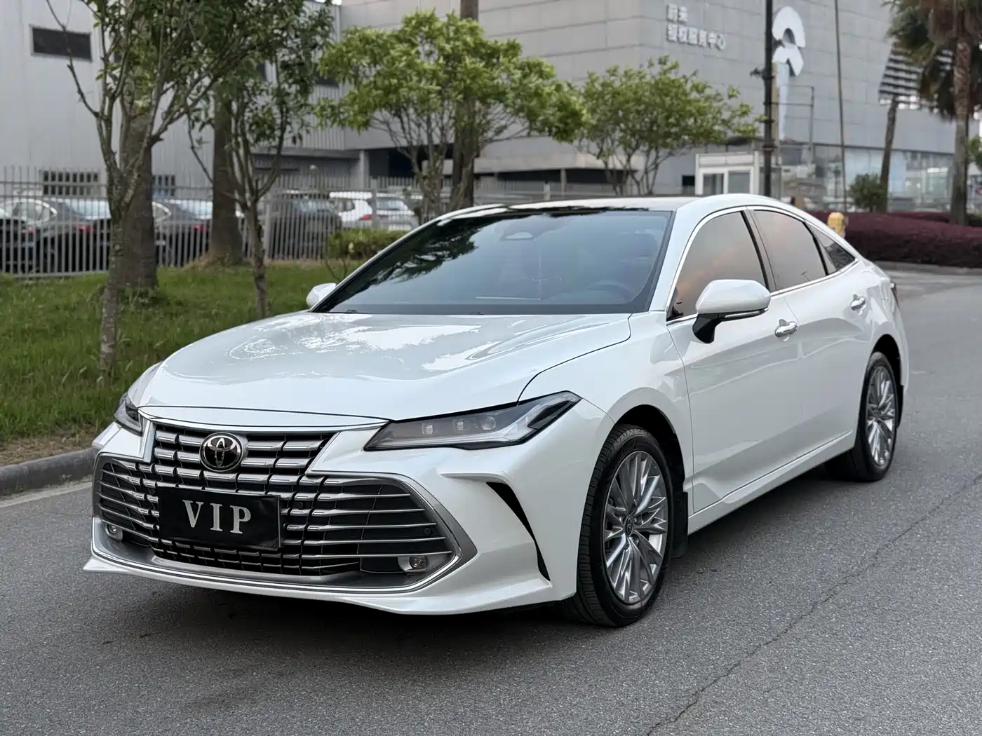 Toyota Avalon 2024 2.0L Luxury Edition