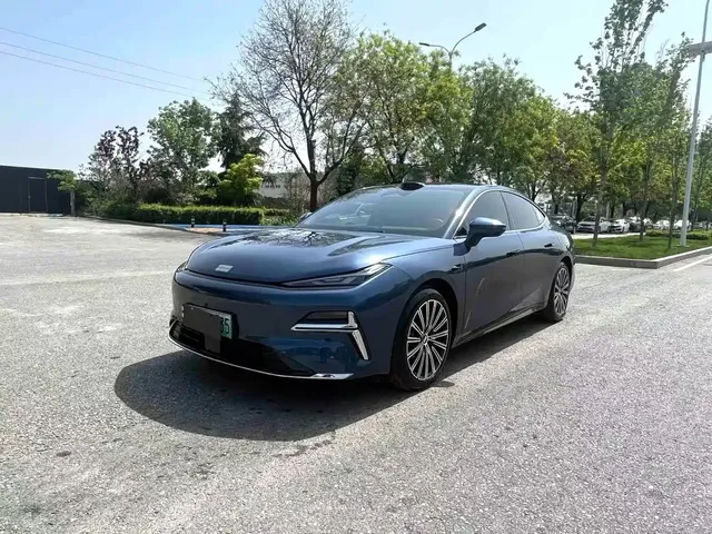 Geely Galaxy Xingyao 8 2025 130km EM-i Premium Edition