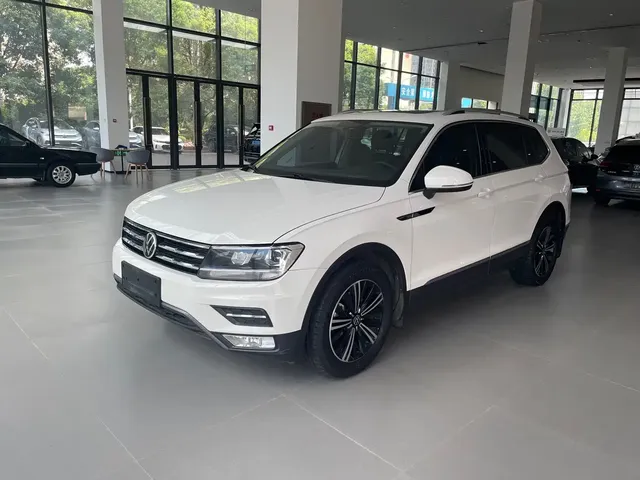 Volkswagen Tiguan L 2021 330TSI Automatic 2WD Smart
