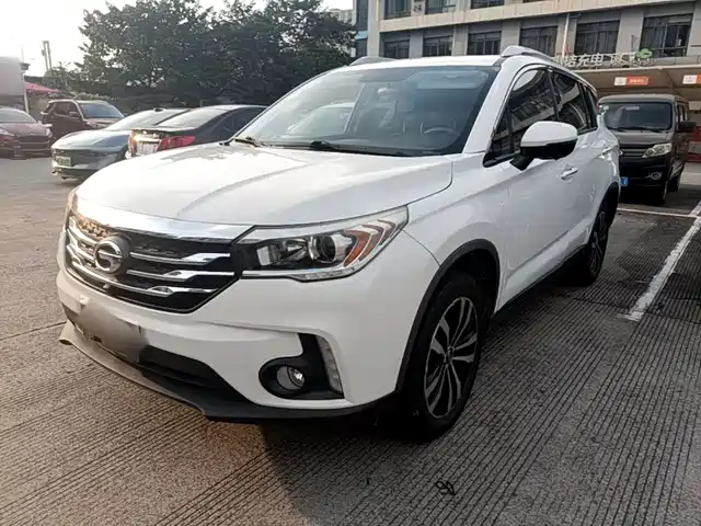 GAC Trumpchi GS4 2017 235T Automatic 2WD Luxury Smart Connected Edition