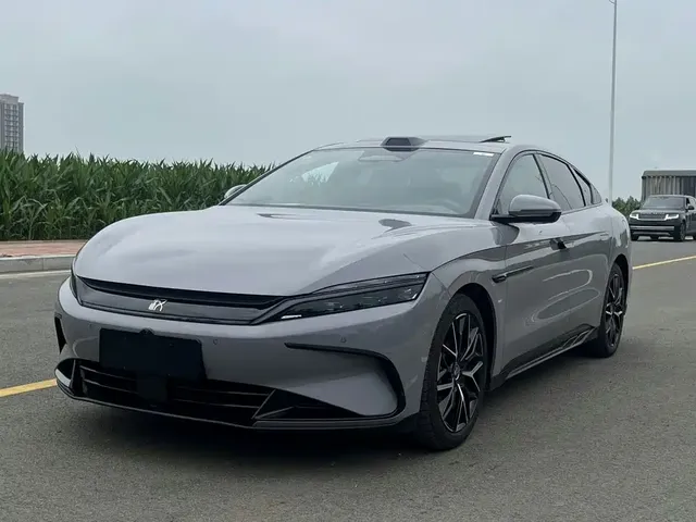 BYD Han 2025 DM-i 125KM LiDAR Smart Driving