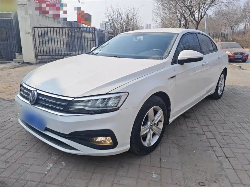 Volkswagen Lamando 2021 230TSI DSG Fashion Edition