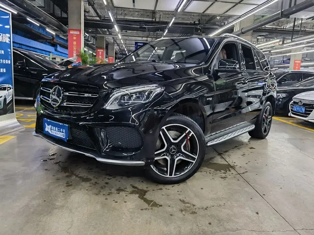 Mercedes-Benz GLE AMG 2017 AMG GLE 43 4MATIC