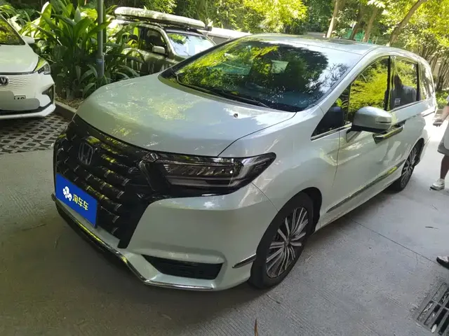 Honda Elysion 2024 2.0L e:HEV Luxury Edition