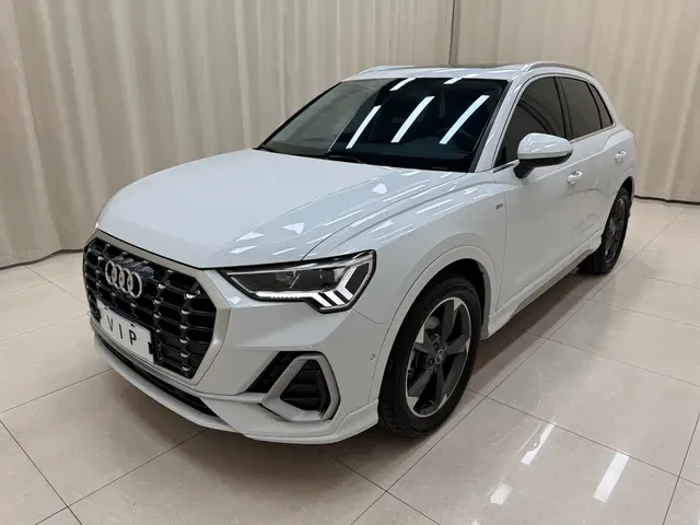 Audi Q3 2022 35 TFSI Fashion Dynamic