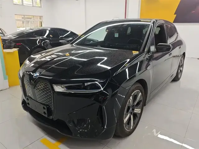 BMW iX 2022 xDrive40