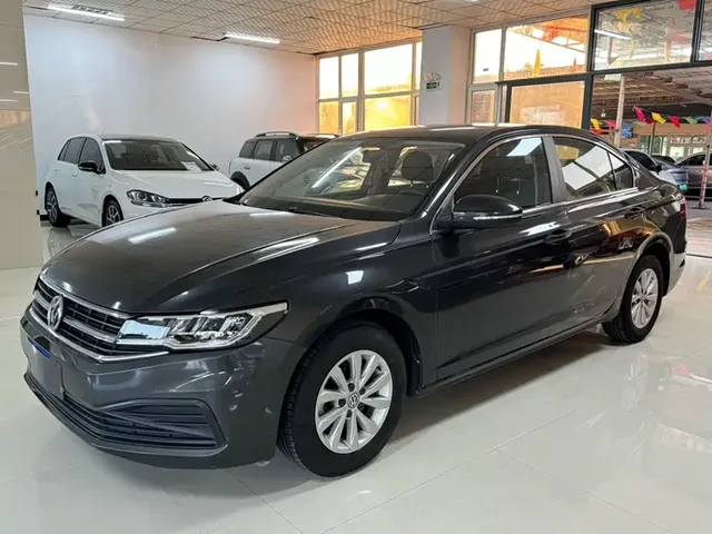 Volkswagen Bora 2020 1.5L Manual Fashion