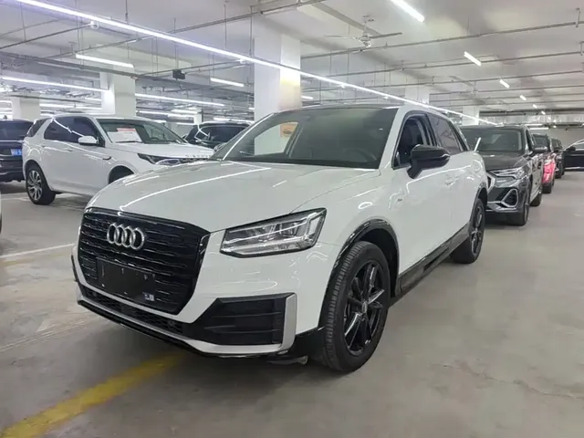 Audi Q2L 2021 35 TFSI Progressive Dynamic
