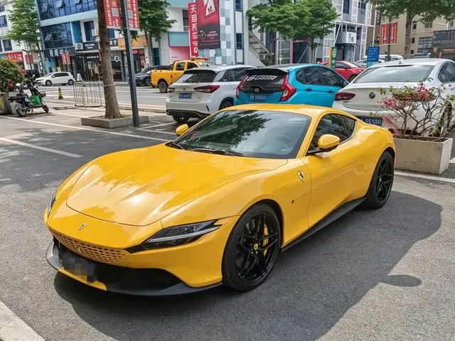 Ferrari Roma 2020 3.9T V8
