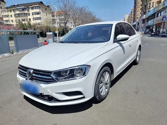 Volkswagen Bora 2018 1.5L Automatic Fashion
