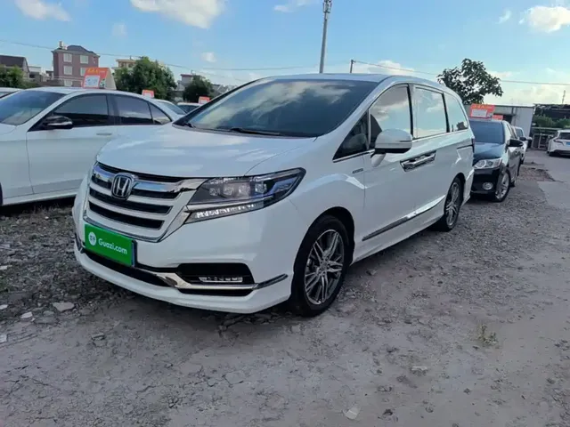 Honda Elysion 2019 2.0L Hybrid Luxury Edition