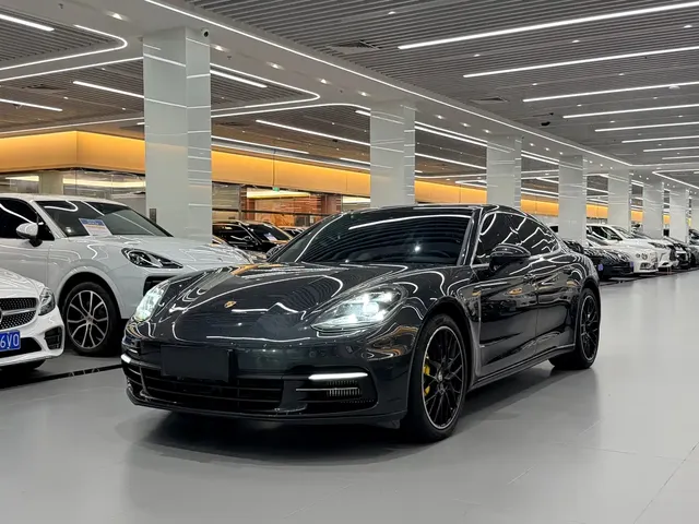 Porsche Panamera 2019 Panamera 4 Executive Long Wheelbase 2.9T