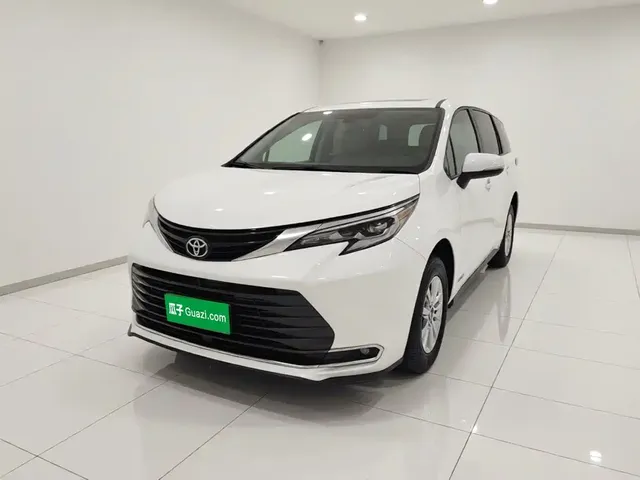 Toyota Sienna 2021 2.5L Hybrid Luxury Edition