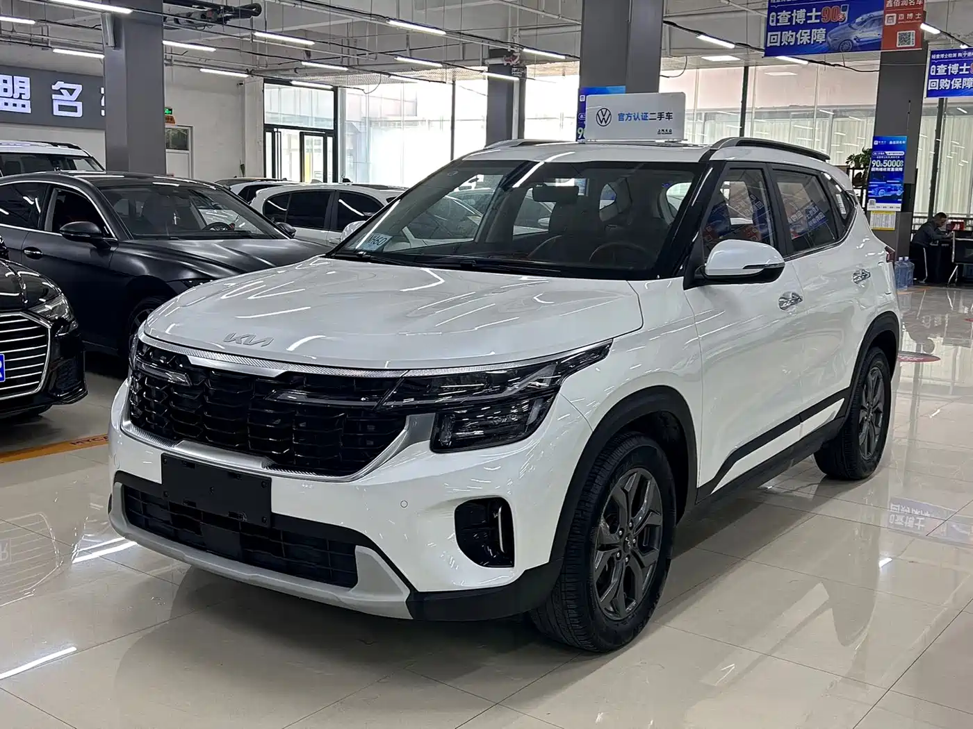 Kia Seltos 2023 1.5L CVT Luxury Edition