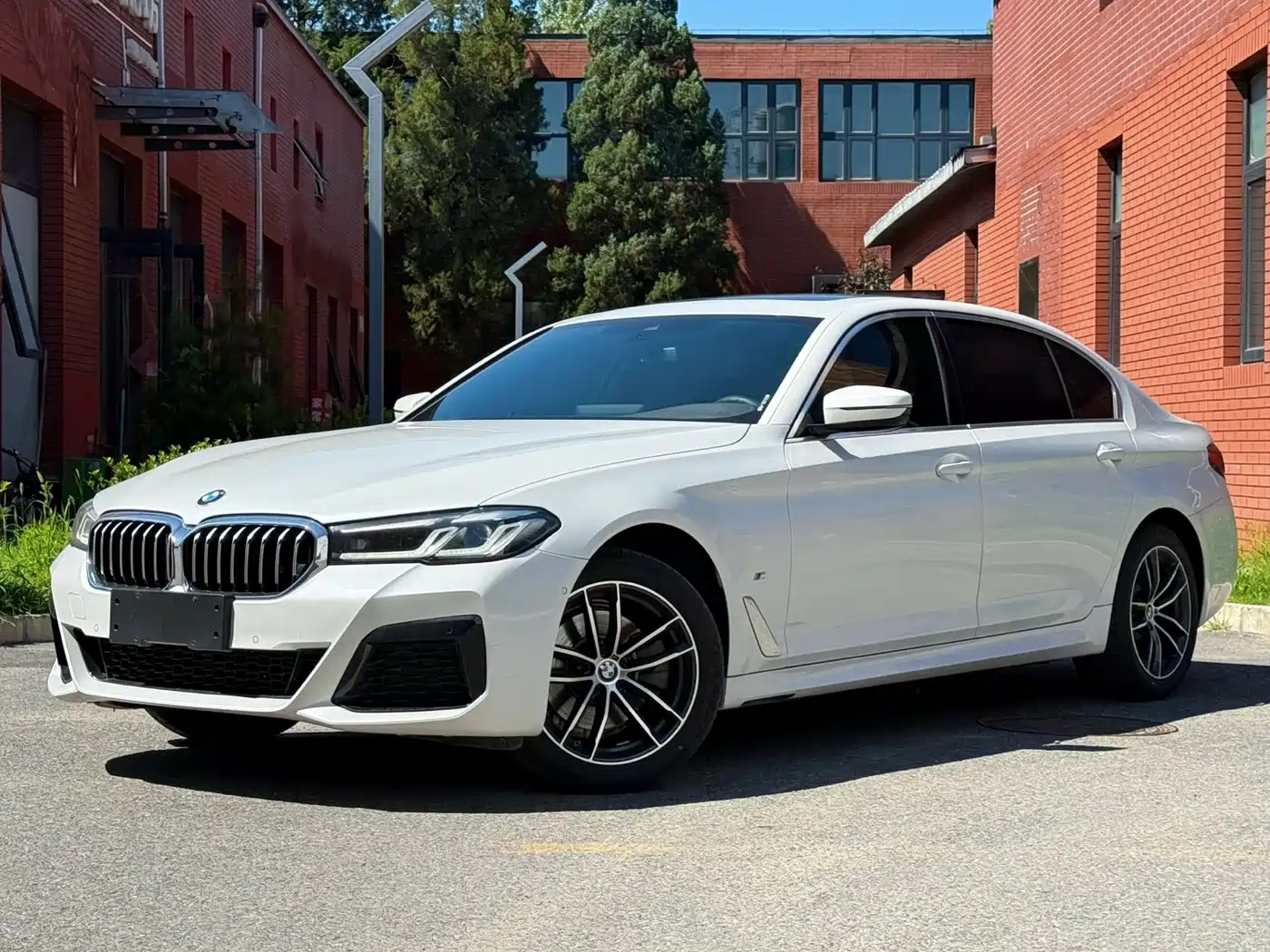 BMW 5 Series 2022 Model Second Facelift 525Li M Sport Package
