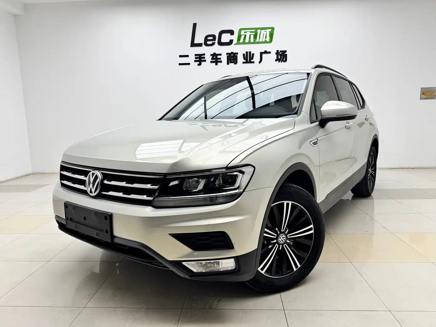Volkswagen Tiguan L 2020 330TSI Auto 2WD Trend China VI