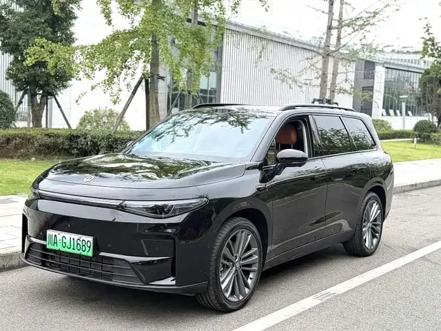 Leapmotor C16 2026 Model Year EREV 280 LiDAR Premium Edition 6-Seater