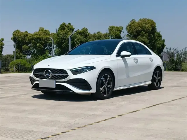 Mercedes-Benz A-Class 2024 A 200 L Fashion Edition