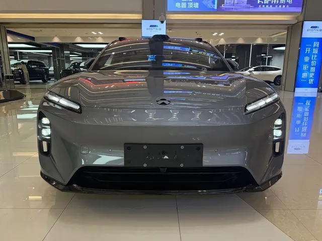 NIO ET5 2025 Model Champion Commemorative Edition 75kWh