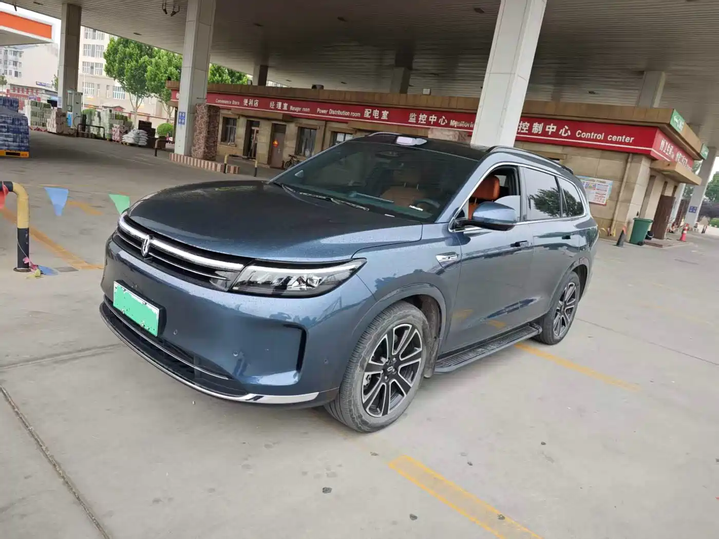 AITO Wenjie AITO M7 2024 1.5T Smart Drive 4WD Ultra 5-seater