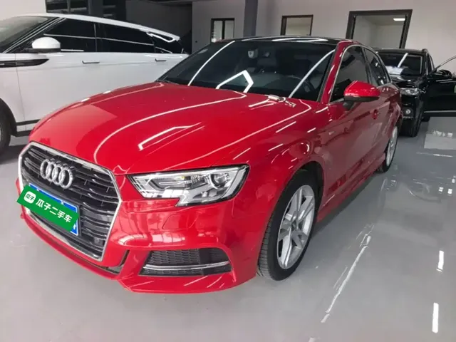 Audi A3 2018 30th Anniversary Limousine 35 TFSI Fashion