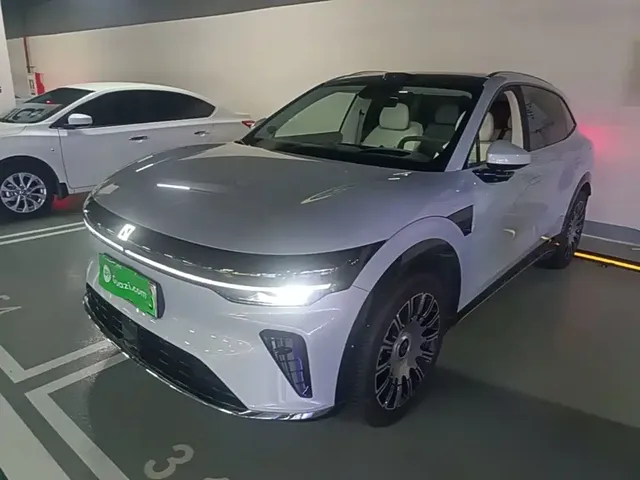 ZEEKR 7X 2026 Model 75kWh RWD Smart Driving Edition