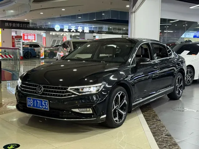 Volkswagen Magotan 2025 Facelift Public Edition 330TSI DSG Luxury